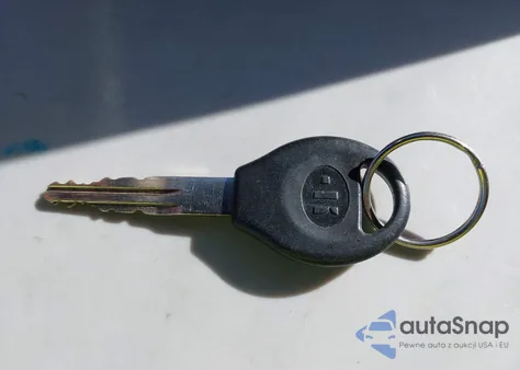 2015 Nissan Versa Note S Plus из США, поврежденный, VIN 3N1CE2CP3FL389282